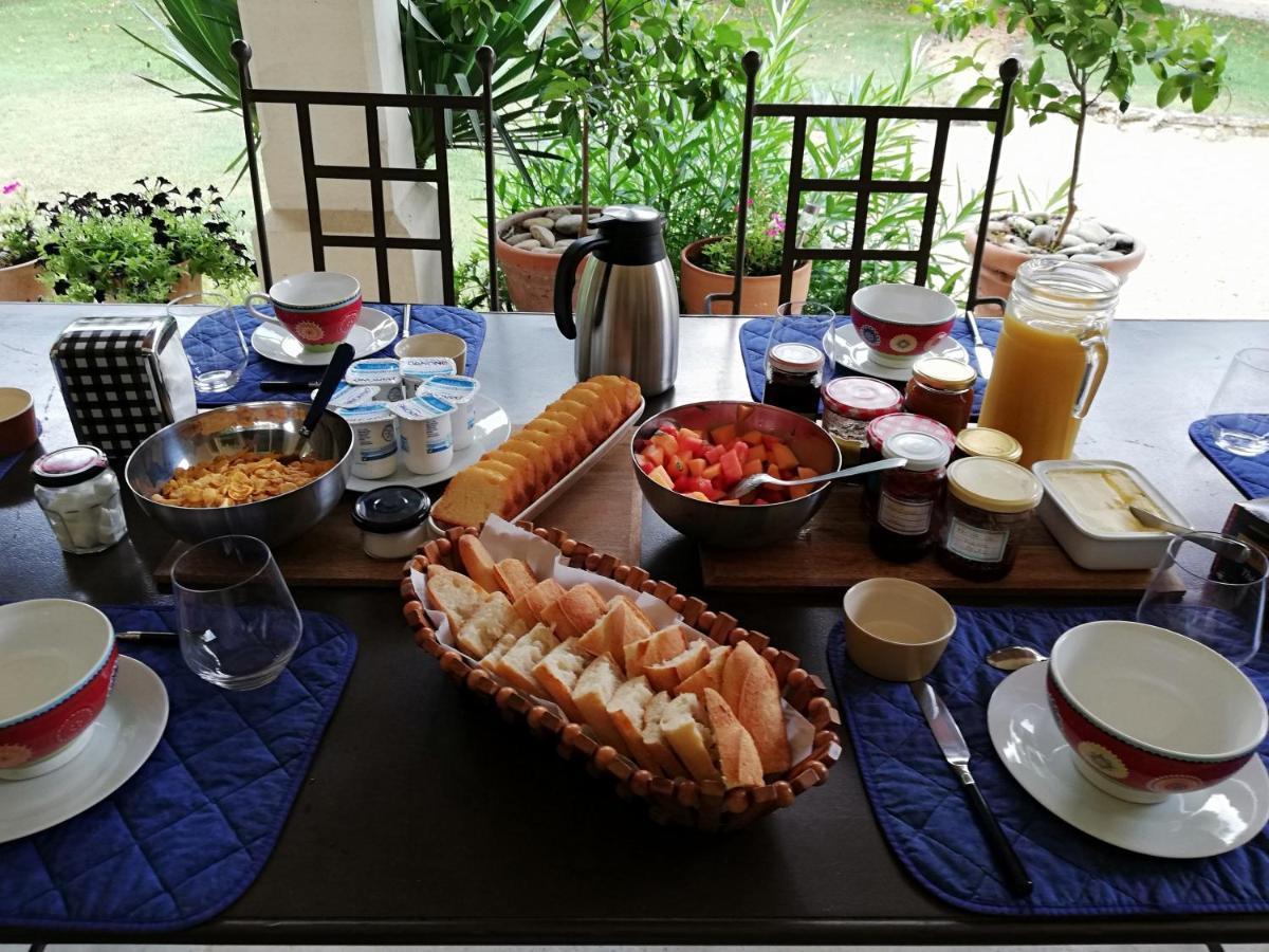 Cabannes La Goutadou Bed & Breakfast エクステリア 写真
