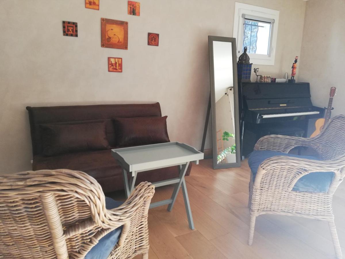 Cabannes La Goutadou Bed & Breakfast エクステリア 写真