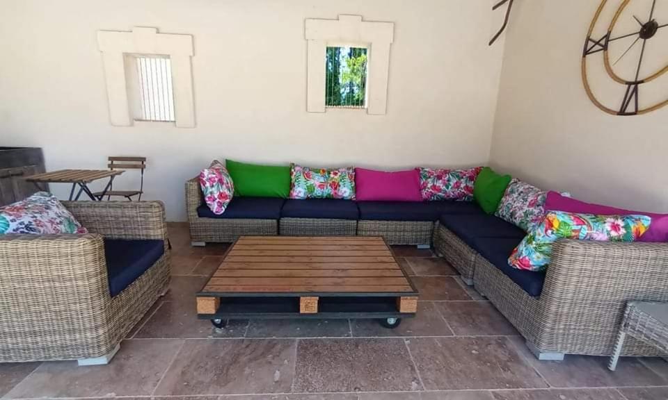 Cabannes La Goutadou Bed & Breakfast エクステリア 写真